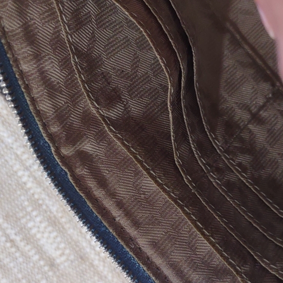 Michael Kors Blue Pebble Leather Single Zip Clutch with Wrist Strap - Picture 8 of 16